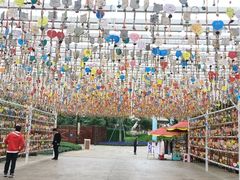 -七彩云南欢乐世界