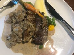 黑松露蘑菇汁烩牛排-G+KITCHEN(龙湖狮山天街店)