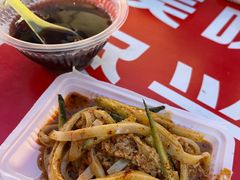 -正宁路小吃夜市