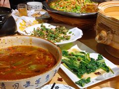 -兔行天下-鸿鹤鲜锅兔(中海国际店)