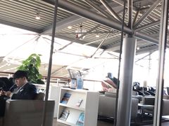 -博瑞祥云奥迪4S店