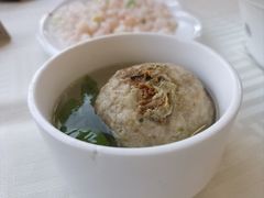 蟹粉狮子头-怡园饭店-餐厅(四望亭店)