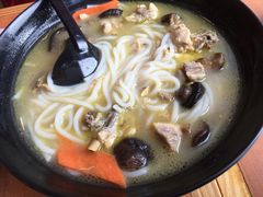 -老妈米线(港龙店)