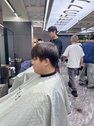 -藤野造型•烫染专业店