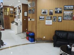 -雅悦齿科(顾村公园店)