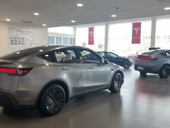 -TESLA 特斯拉(北京南四环中路特斯拉中心)