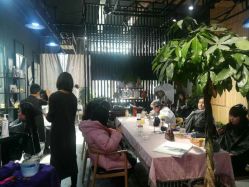 -MOVAN  HAIR莫凡匠人发型屋