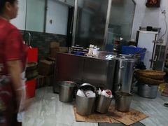 -雷祖芳老妈蹄花店