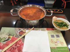 -呷哺呷哺(哈尔滨红博购物广场店)