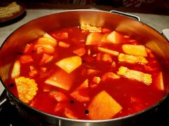 -尚尚仙·酸汤猪手·猪肚鸡火锅(华联万柳购物中心店)