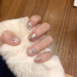 -米小兔美甲美睫