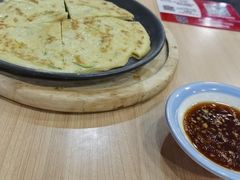 -宏状元现熬粥·京味菜(黄寺大街店)