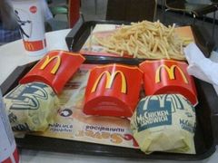 -麦当劳(军博店)