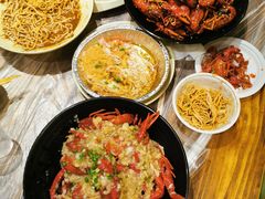 -巴厘龙虾·榜首油焖大虾(音乐学院·沿江酒馆店)