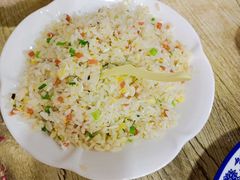 -江城燕子大排档(江汉路步行街店)