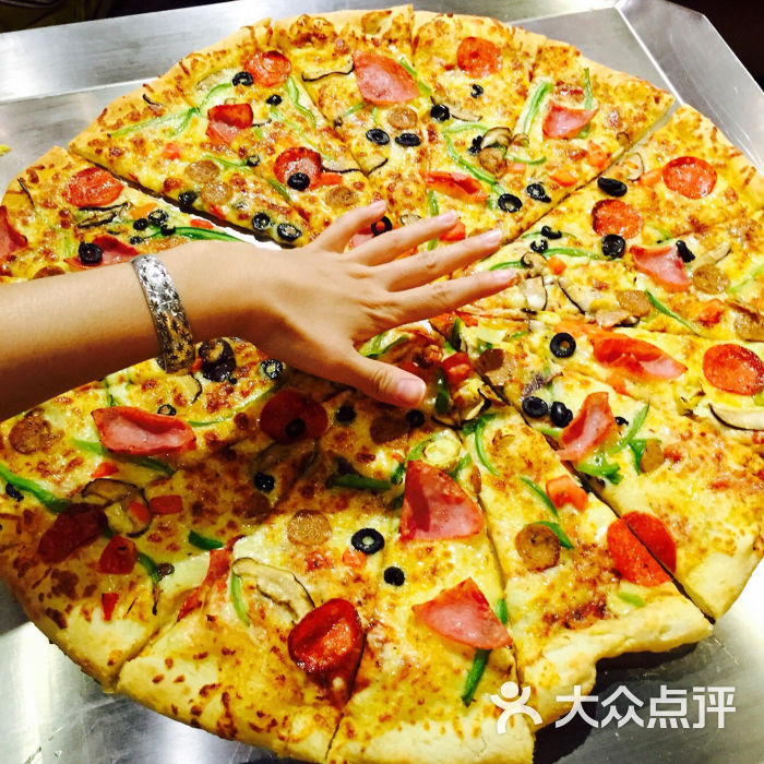 乌巢比萨主义主题餐厅(新奥购物中心店)乌巢披萨图片 - 第1801张