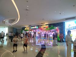 -LuckyStar幸运星家庭娱乐中心(东莞国贸店)