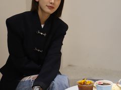 -HUGS coffee(东区店)