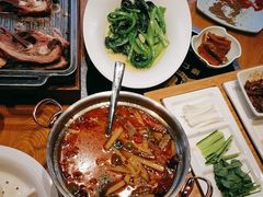 -娜仁图雅蒙古美食村(33小镇店)