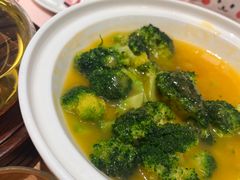 -顺风汤馆·广府粤菜(江宸天街店)