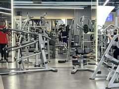 -超鹿运动(五四路恒力城店)