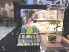 自助柠檬水-HELLO 27 意面·沙拉·帕尼尼