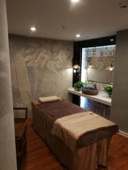 -新蝶变皮肤管理中心