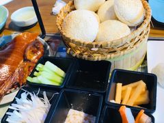 暄软小白饼-局气烤鸭·北京菜(前门店)