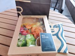 -星巴克臻选(金桥国际店)