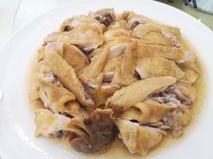 -巨元河鲜酒楼·清远特色菜名店(英德店)