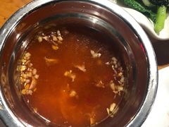 -黄记四更烤乳猪店