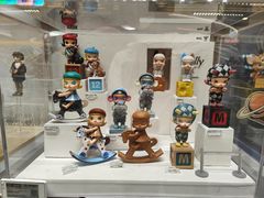 -泡泡玛特POPMART(蓝色港湾店)