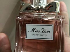 -DIOR迪奥(德基广场女装店)