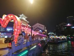 -南门头上美食街