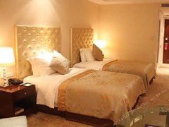 -武汉汉口火车站东方建国大酒店