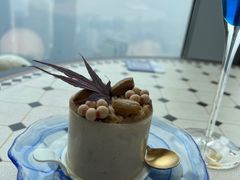 -及象咖啡Air·360度俯瞰广州塔(北塔68F店)