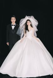 -青禾蒙娜丽莎婚纱摄影(武汉总店)