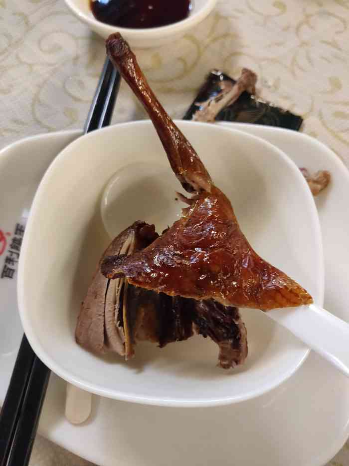 百利鸽王(花都总店)-"味道还是可以的,药膳锅底的口味不是很独特.