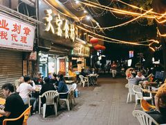 -天宝食坊·啫啫煲大排档(西华路店)