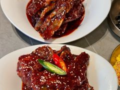-草家酱蟹炭火烤肉店(珲春南路一店)