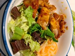 -美奈小馆·越南料理(中航城君尚购物中心店)