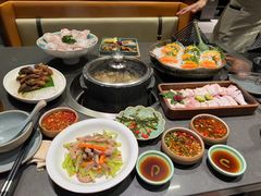 -蘑界·野生菌火锅(深业上城店)