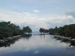 -亚龙湾喜来登·美景台大堂吧
