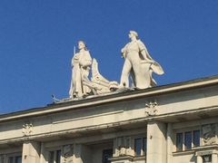 -阿芙乐尔号巡洋舰