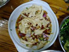 -堤边美食