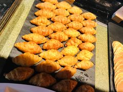 -广州汇华希尔顿逸林酒店