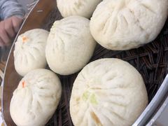 排骨肉包子-张包铺(道外店)