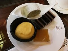 -大佛寺高级素食自助餐厅
