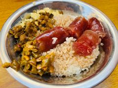 -梁阿婆廿年老牌扣肉糯米饭