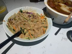 -关东小磨东北菜(漕河泾印象城店)